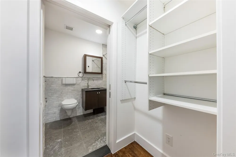 116 W 22nd Street #3 New York (Manhattan), NY 10011
