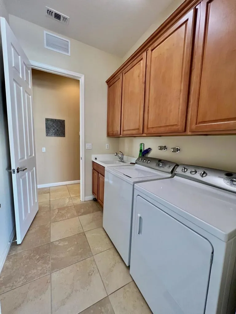 40759 Calle Guapo Indio, CA 92203