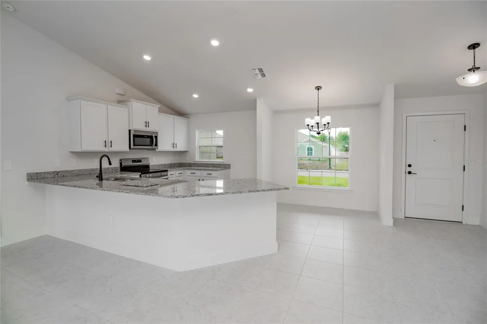 1218 HICKORY NUT DRIVE Lake Wales, FL 33898