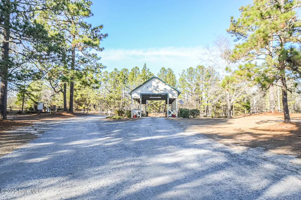 23 Equestrian Lane Carthage, NC 28327