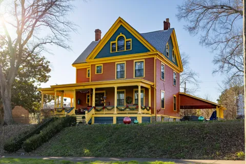 203 Barnhardt Circle