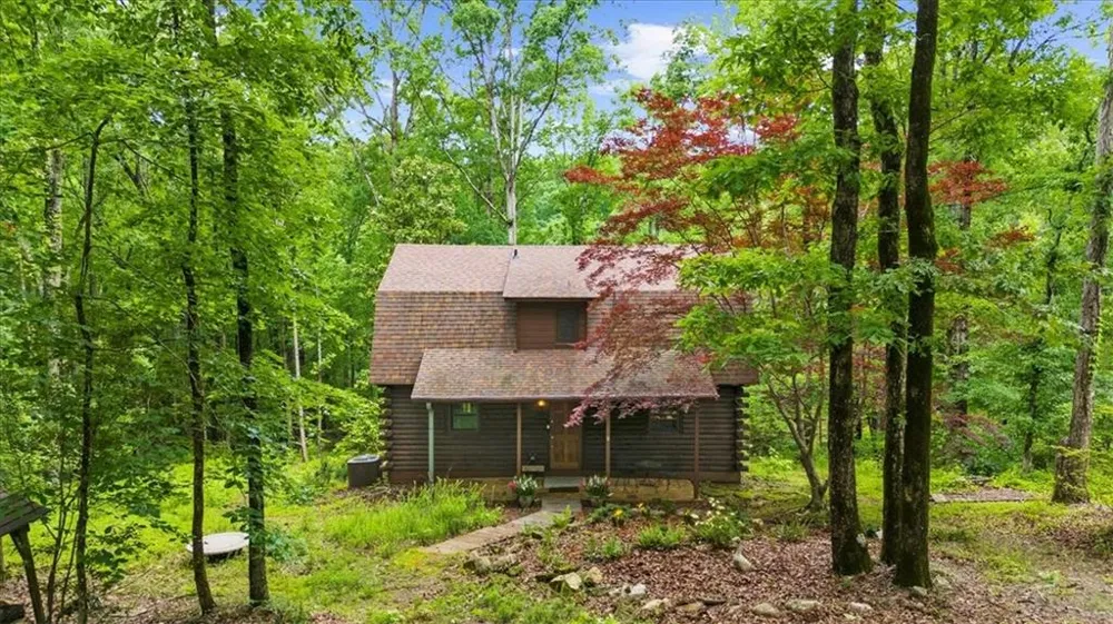 15 Bailey Street Whitesburg, GA 30185