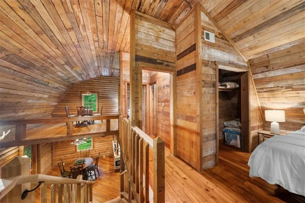 15 Bailey Street Whitesburg, GA 30185