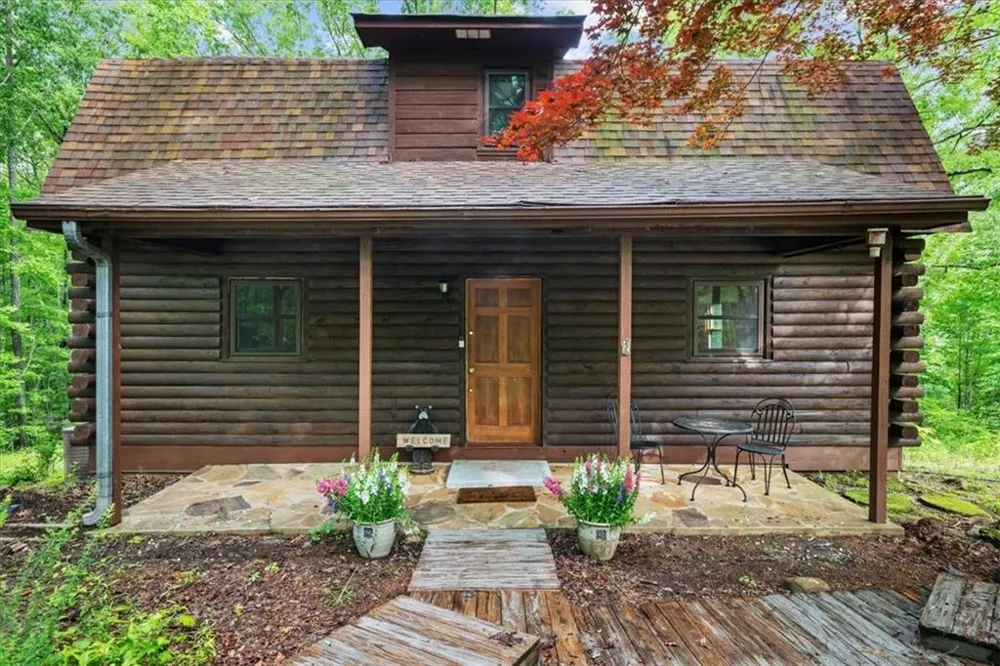 15 Bailey Street Whitesburg, GA 30185