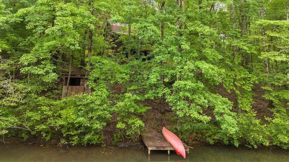 15 Bailey Street Whitesburg, GA 30185