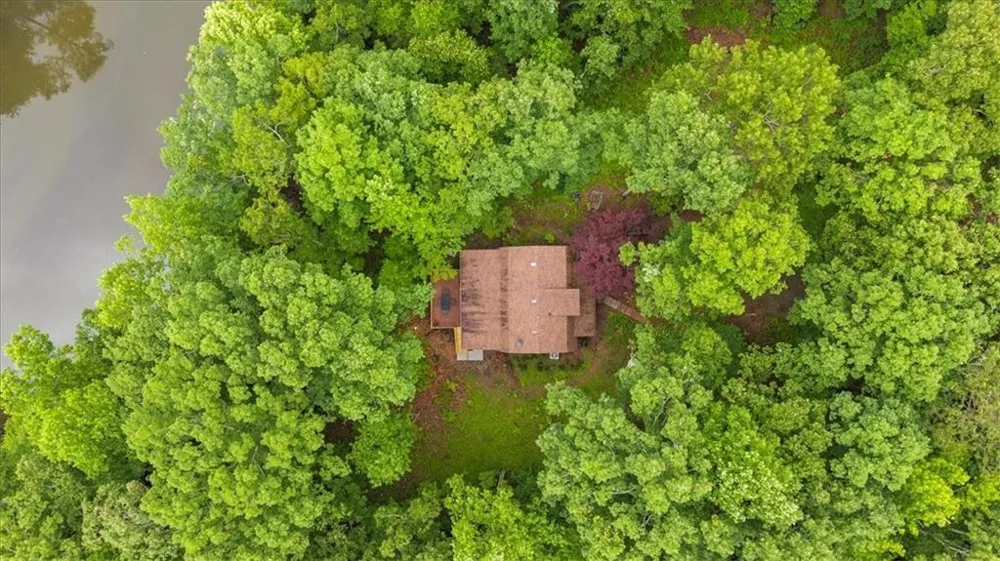 15 Bailey Street Whitesburg, GA 30185