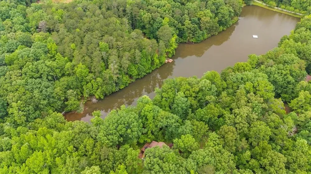 15 Bailey Street Whitesburg, GA 30185