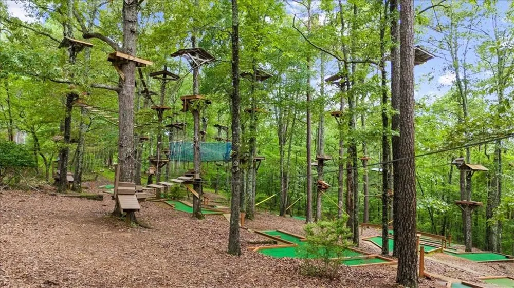 15 Bailey Street Whitesburg, GA 30185