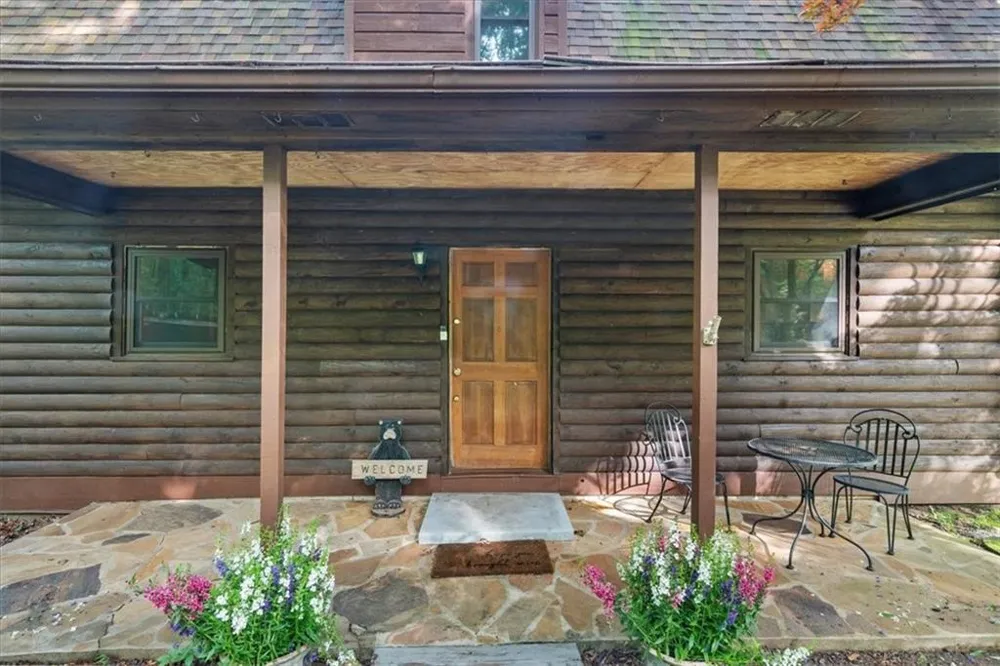 15 Bailey Street Whitesburg, GA 30185