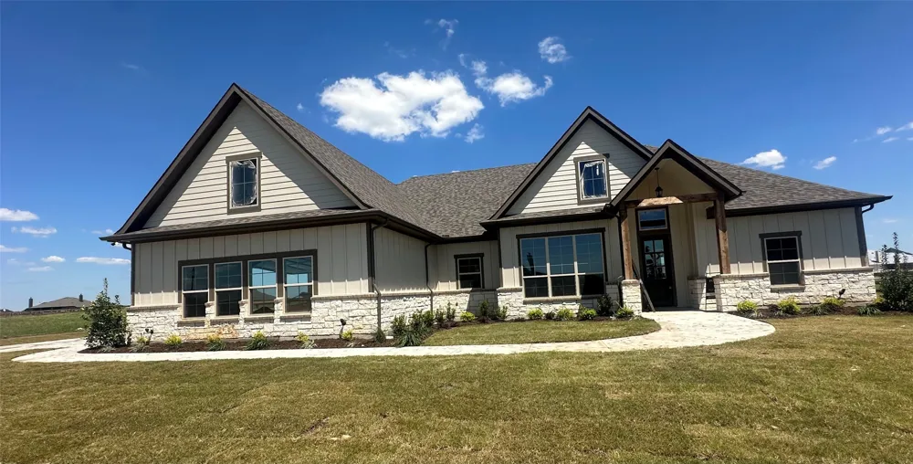 9424 Bluestem Lane Dish, TX 76247