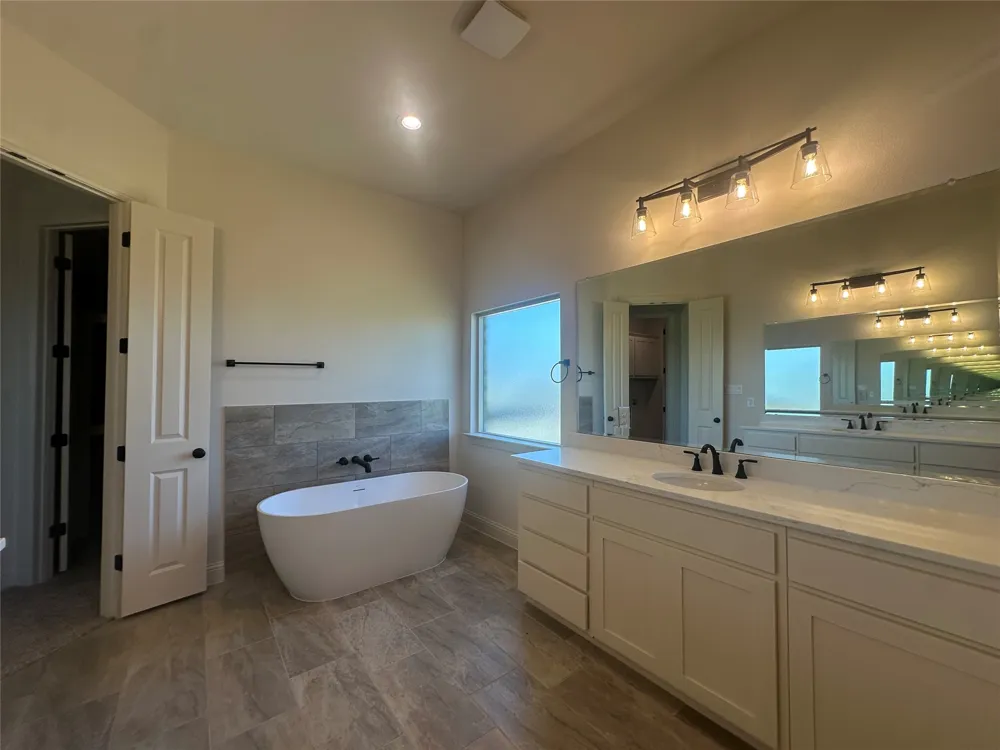 9424 Bluestem Lane Dish, TX 76247