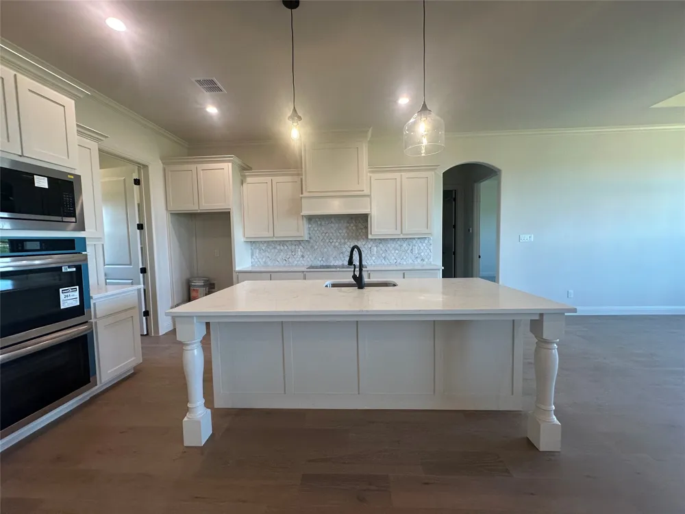 9424 Bluestem Lane Dish, TX 76247