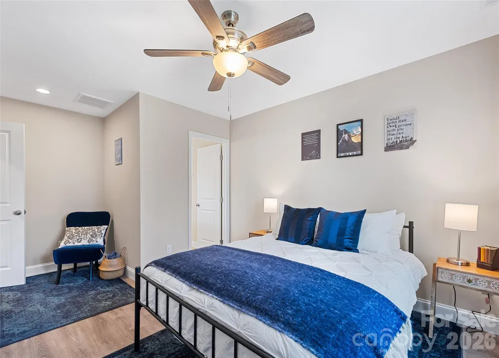 687 Holtzclaw Road Canton, NC 28716