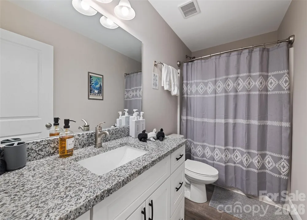 687 Holtzclaw Road Canton, NC 28716