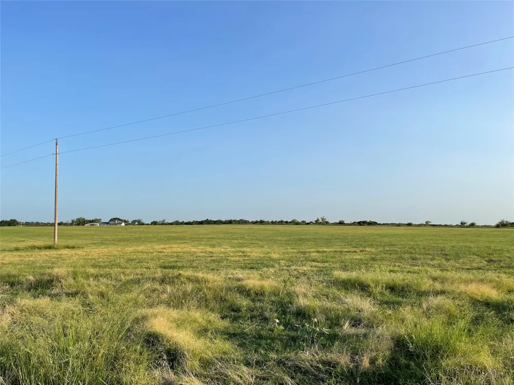2 Miller Rd Valley Mills, TX 76689