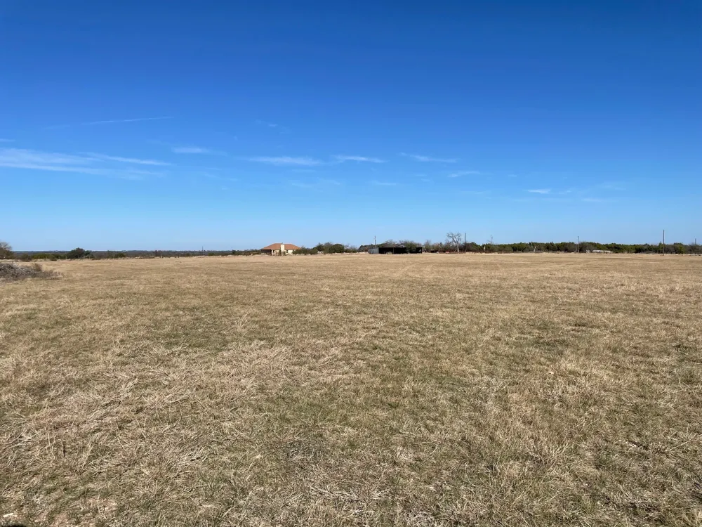 2 Miller Rd Valley Mills, TX 76689