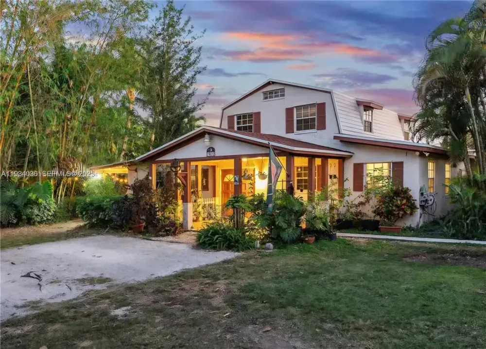 19810 SW 200th St Miami, FL 33187