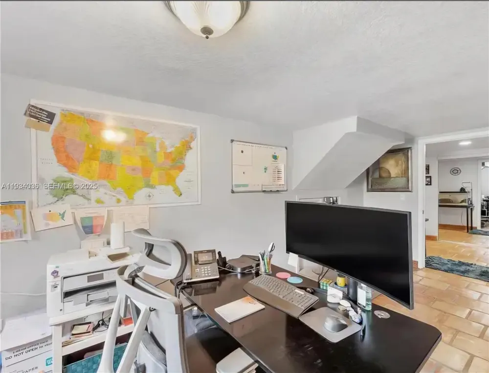 19810 SW 200th St Miami, FL 33187