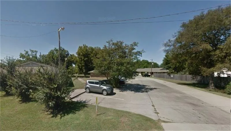 401 Third Street Mabank, TX 75147