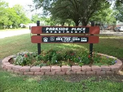 603 Parkside Dr Groesbeck, TX 76642
