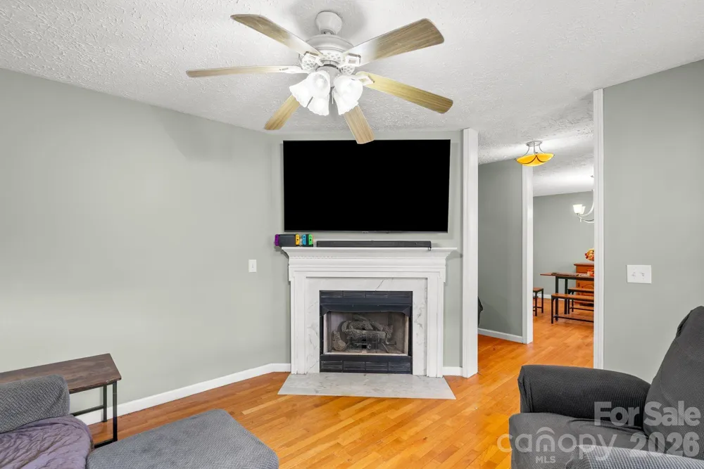 842 Grouse Road Clyde, NC 28721