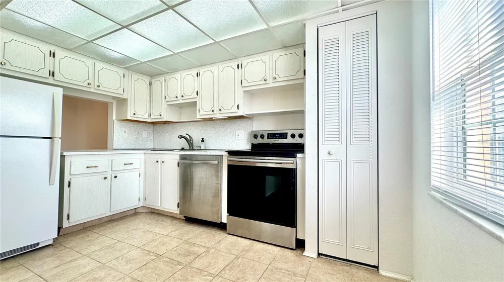 1900 68TH STREET #106 St Petersburg, FL 33710