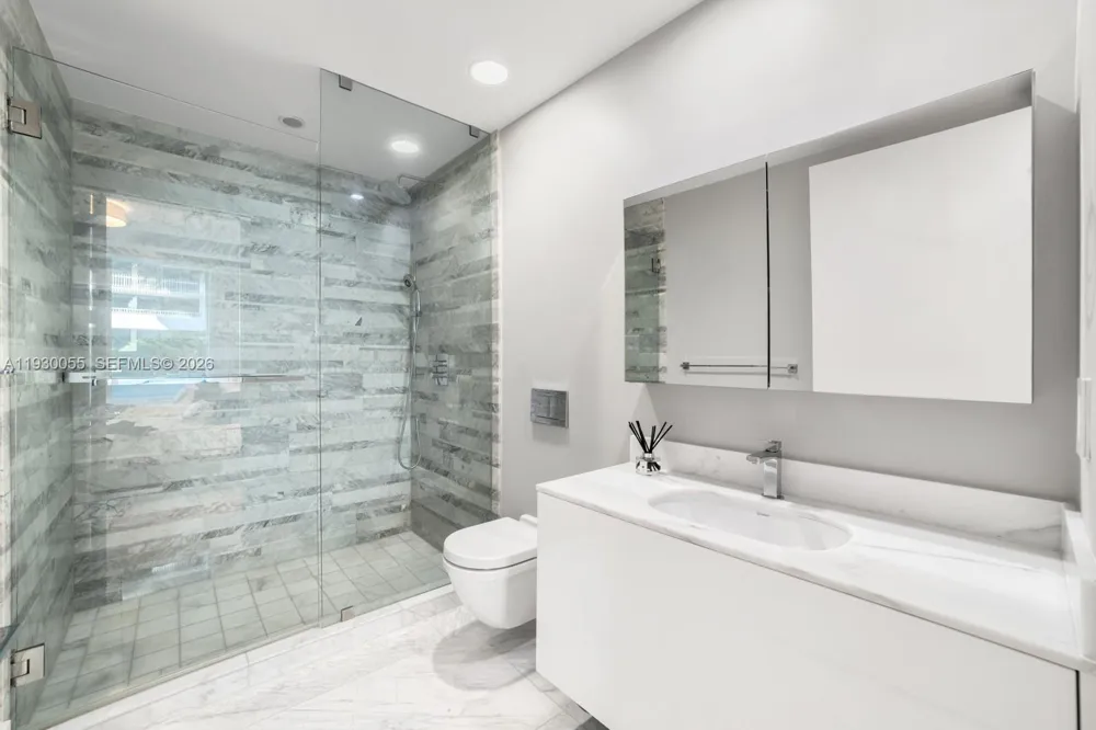 10203 Collins Ave #201 Bal Harbour, FL 33154