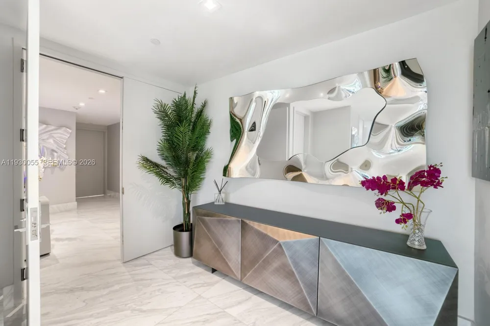 10203 Collins Ave #201 Bal Harbour, FL 33154