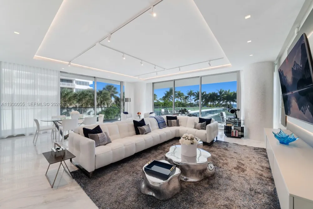 10203 Collins Ave #201 Bal Harbour, FL 33154