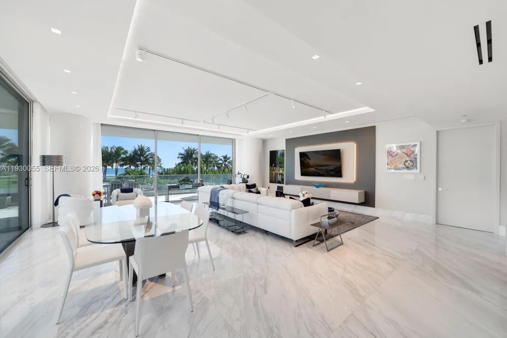 10203 Collins Ave #201 Bal Harbour, FL 33154