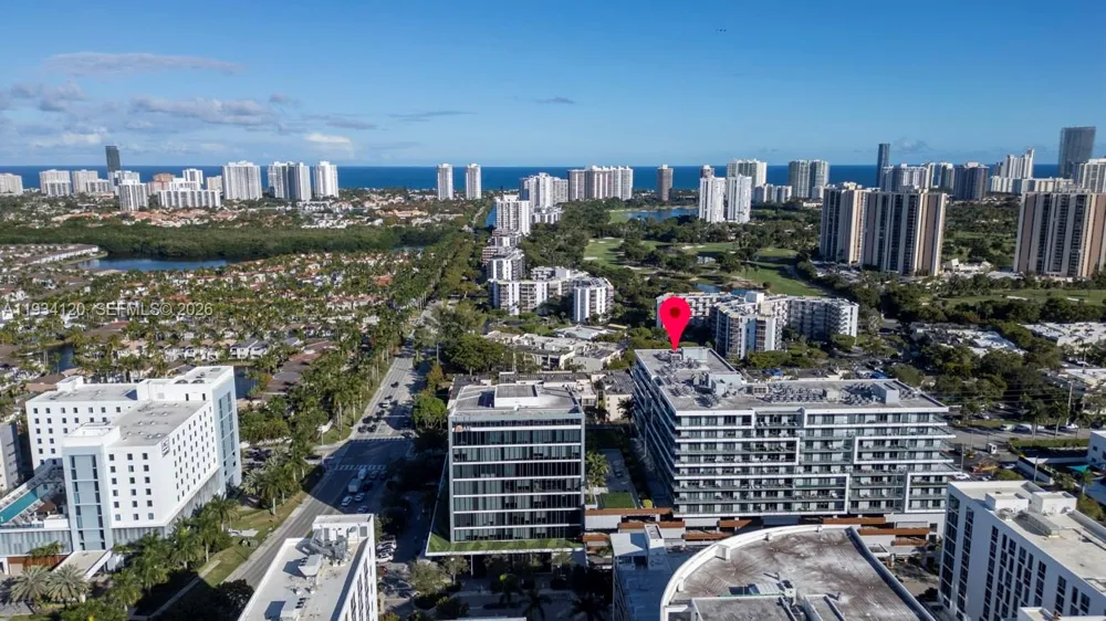 2960 NE 207 St #810 Aventura, FL 33180