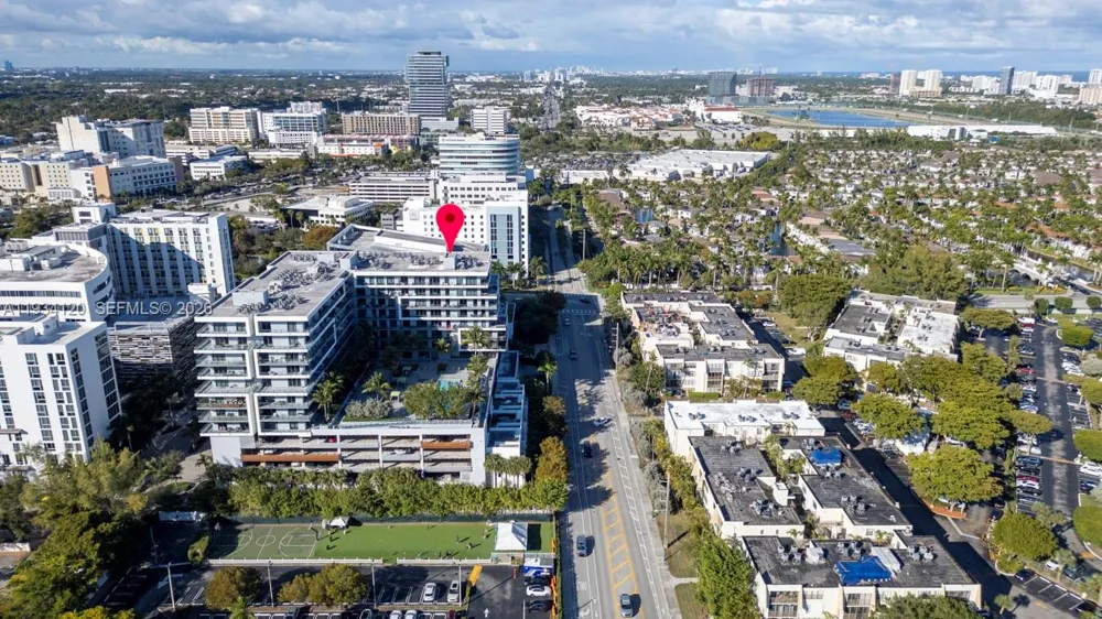 2960 NE 207 St #810 Aventura, FL 33180