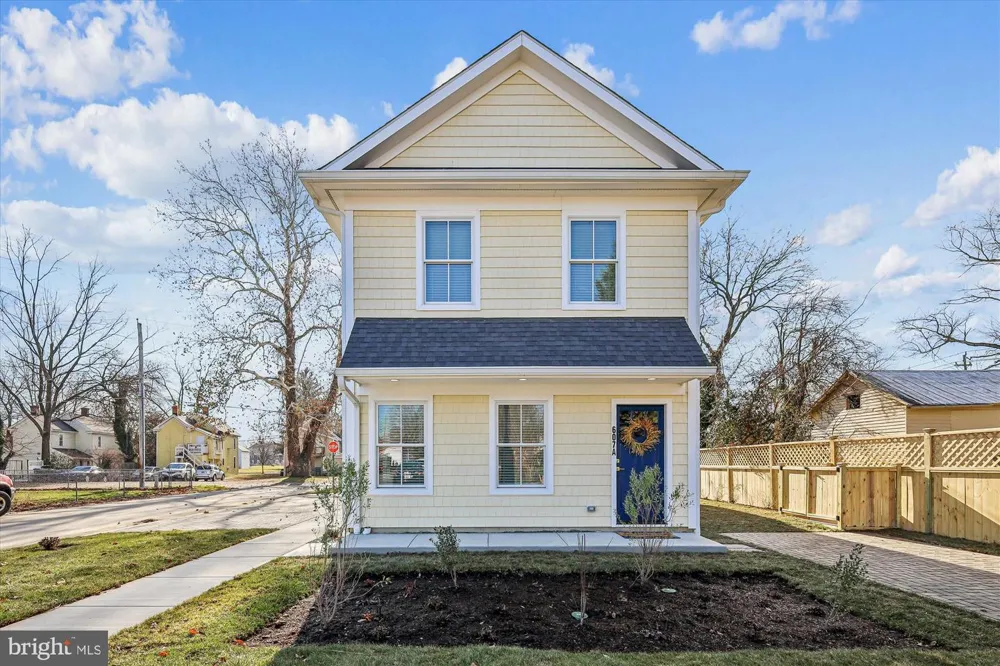 607 NORTH STREET Easton, MD 21601