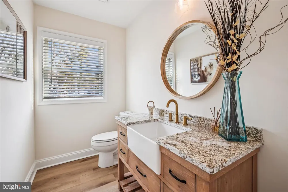 607 NORTH STREET Easton, MD 21601