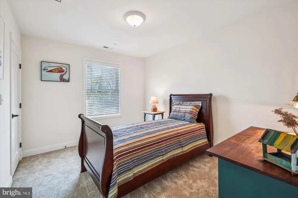 607 NORTH STREET Easton, MD 21601