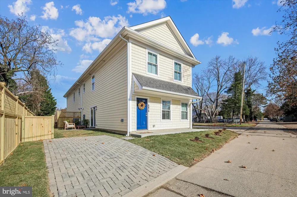 607 NORTH STREET Easton, MD 21601