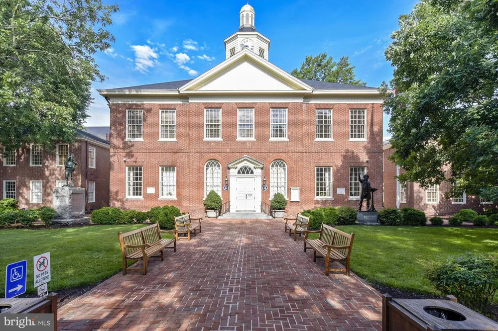 607 NORTH STREET Easton, MD 21601