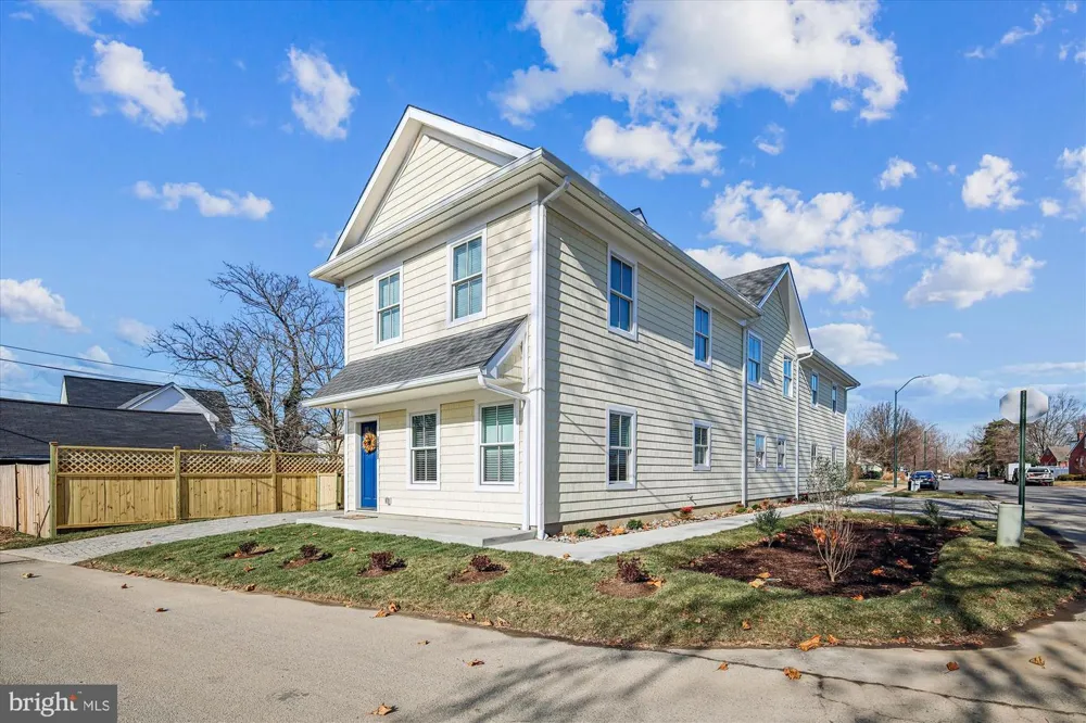 607 NORTH STREET Easton, MD 21601