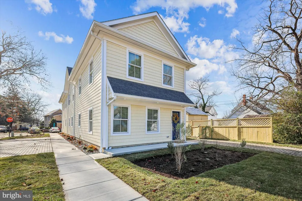 607 NORTH STREET Easton, MD 21601