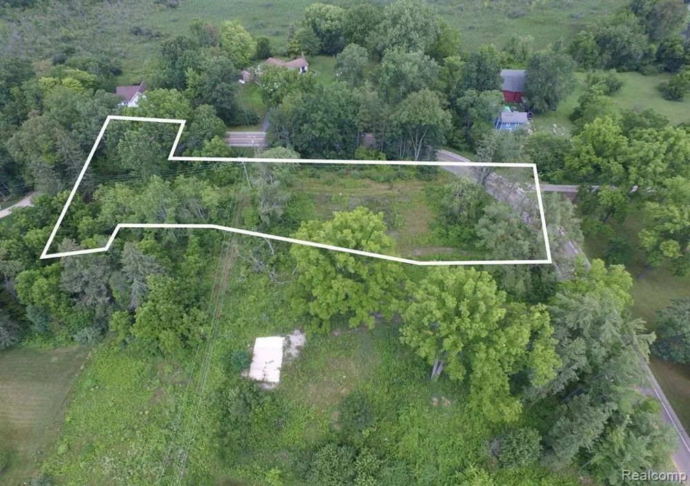 Hunter Road Brighton City, MI 48114