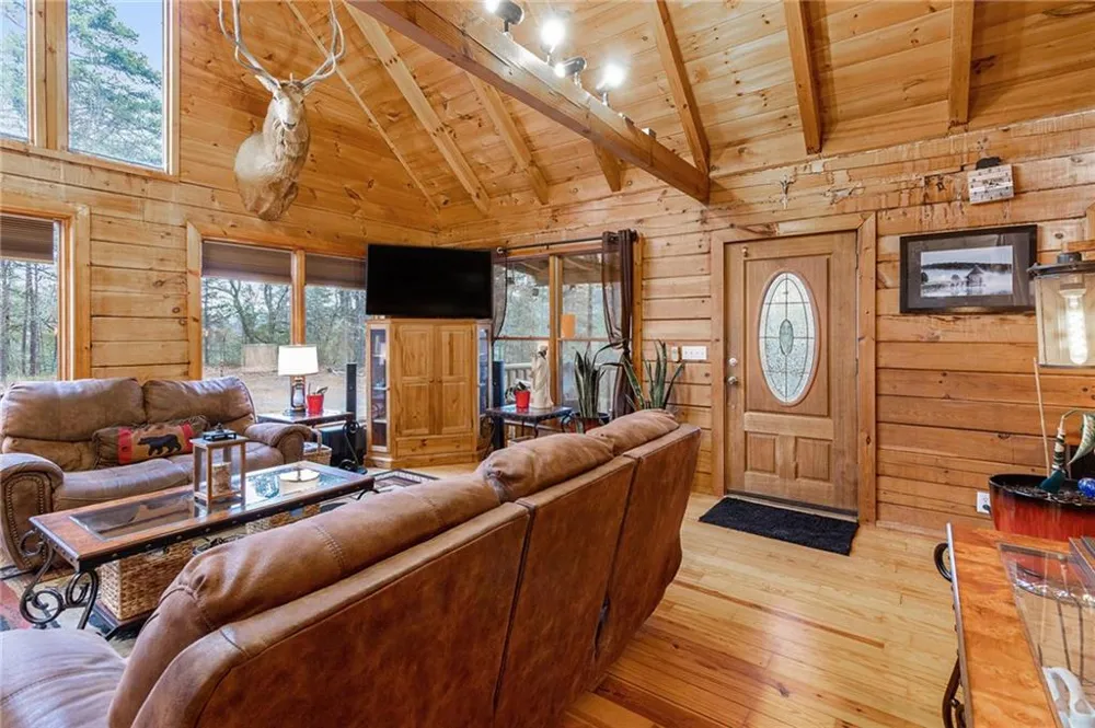 696 Railey Ridge NE Ranger, GA 30734