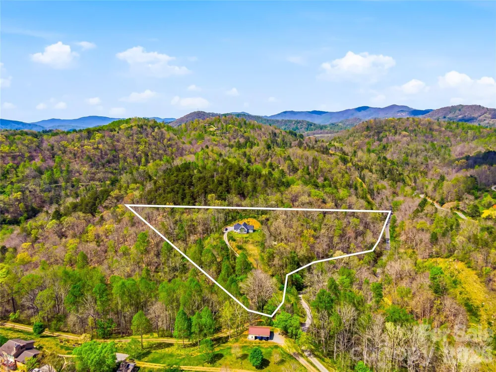 170 Starry Night Lane Marshall, NC 28753