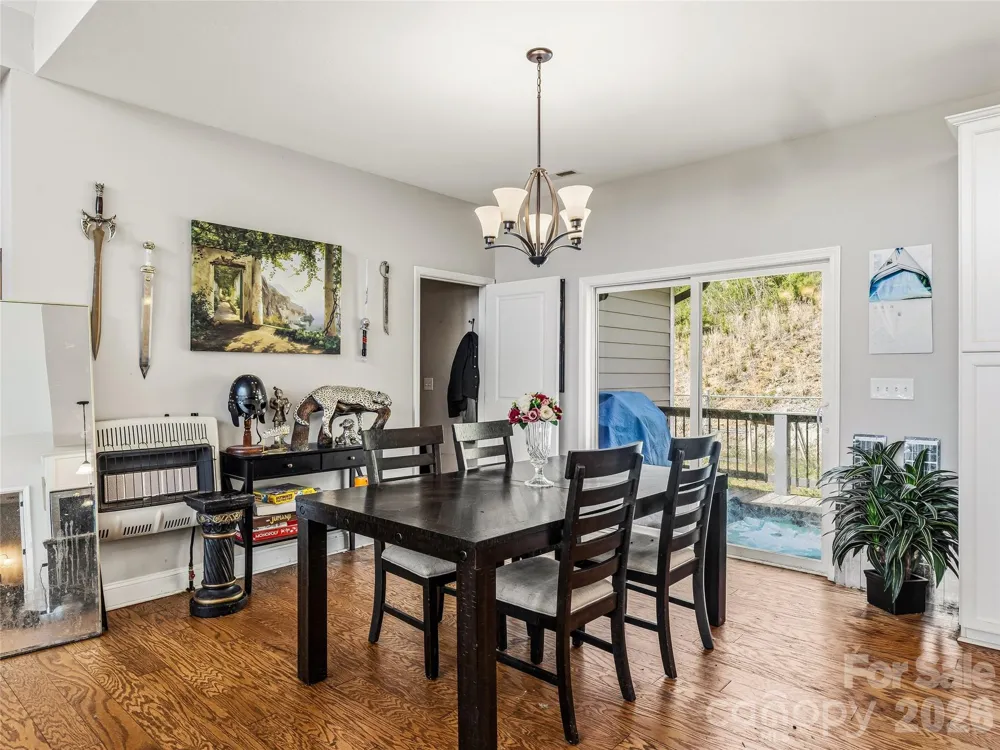 170 Starry Night Lane Marshall, NC 28753
