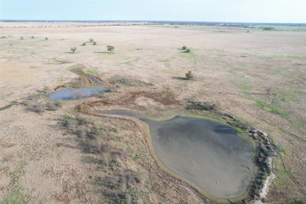 CR 229 Marlin, TX 76661