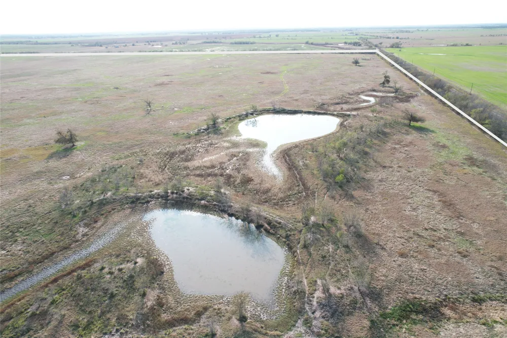CR 229 Marlin, TX 76661