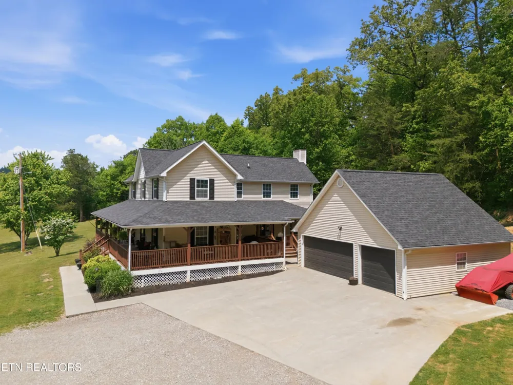 1913 E Union Valley Rd Seymour, TN 37865