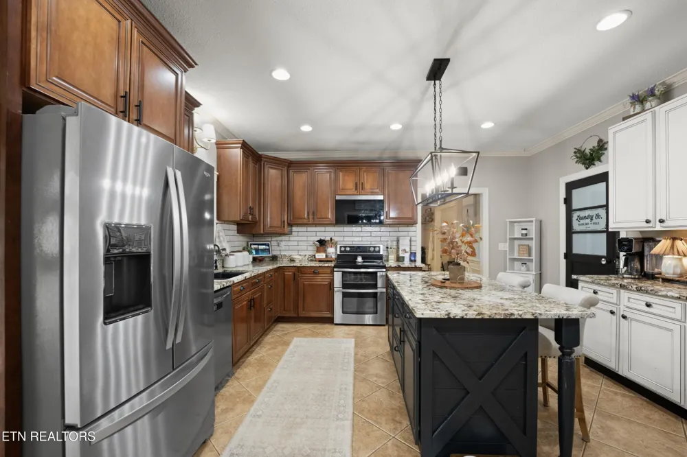 1913 E Union Valley Rd Seymour, TN 37865