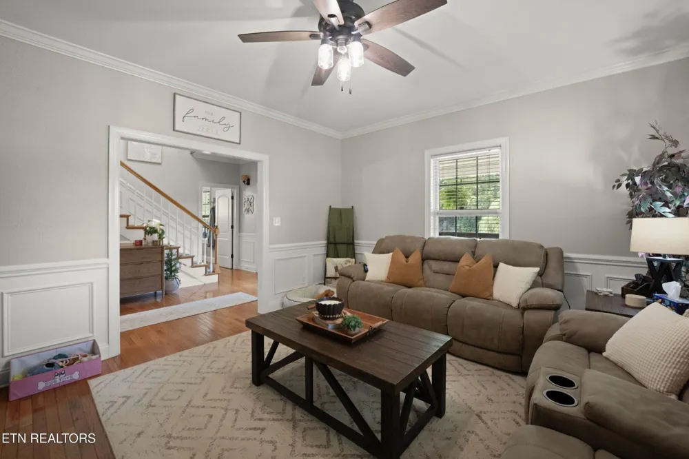 1913 E Union Valley Rd Seymour, TN 37865