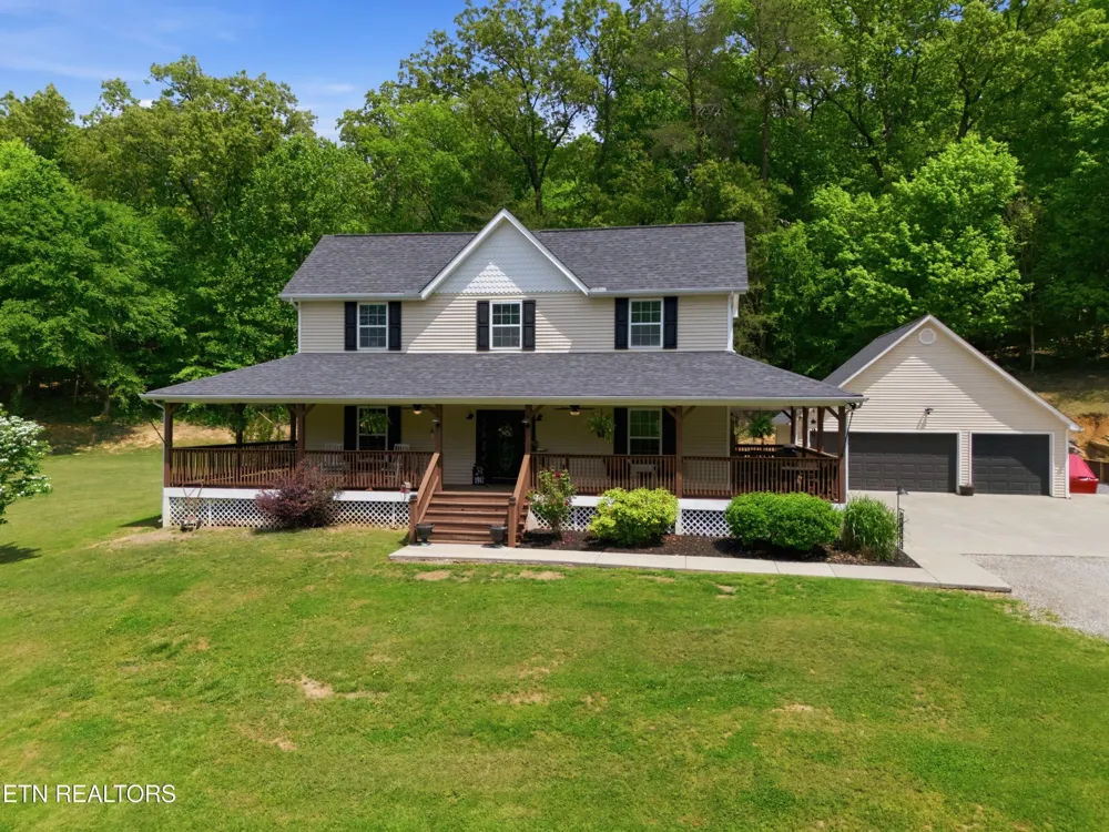 1913 E Union Valley Rd Seymour, TN 37865