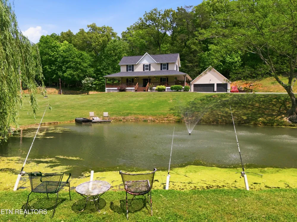 1913 E Union Valley Rd Seymour, TN 37865
